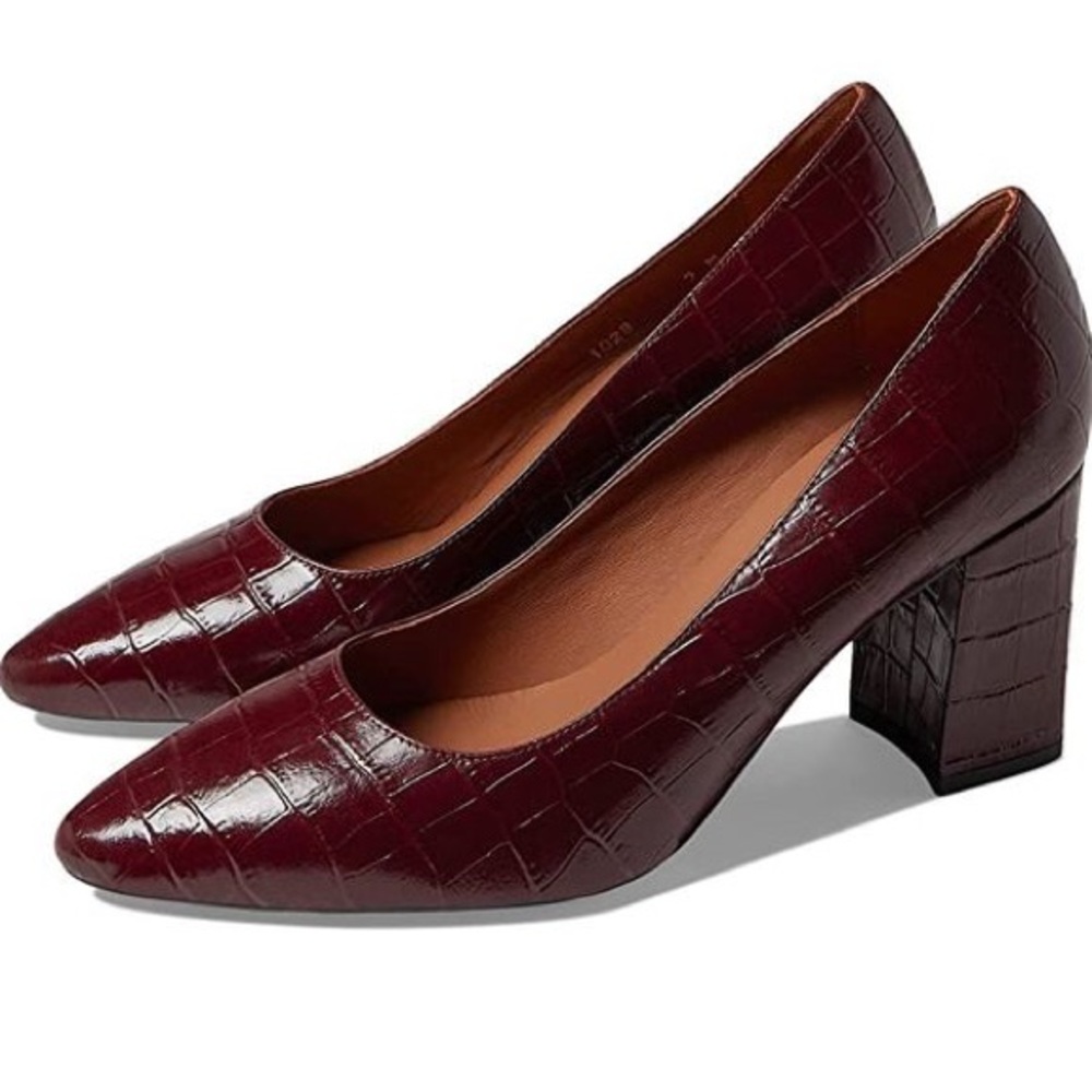 Pristine Aquatalia Burgundy Embossed Crocodile